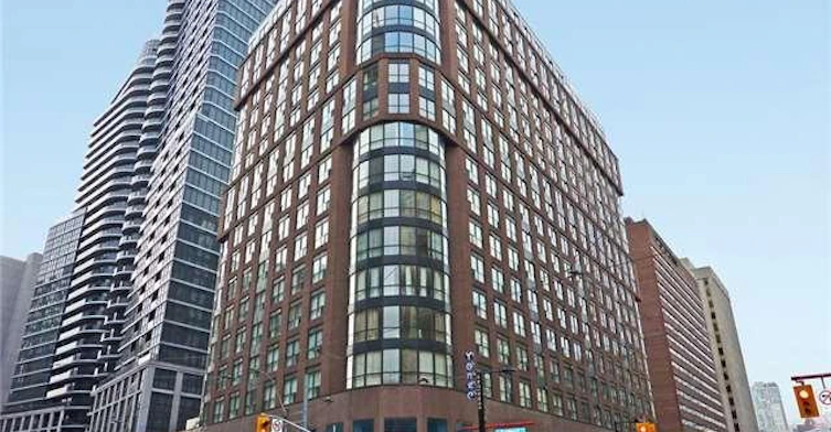 7 Carlton Street, Toronto, ON, M5B 2M3
