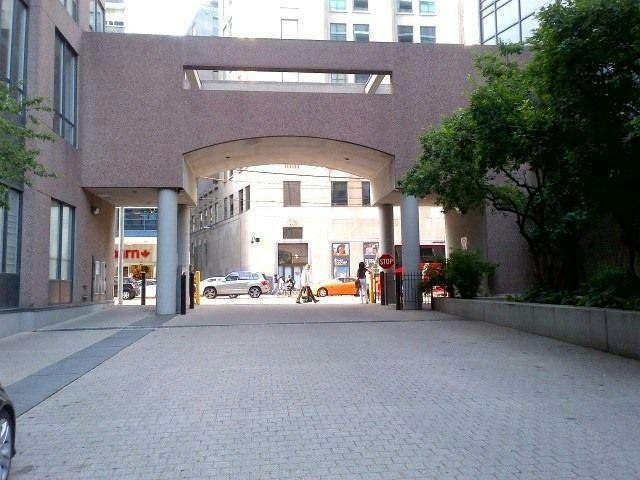 7 Carlton Street, Toronto, ON, M5B 2M3 - 6