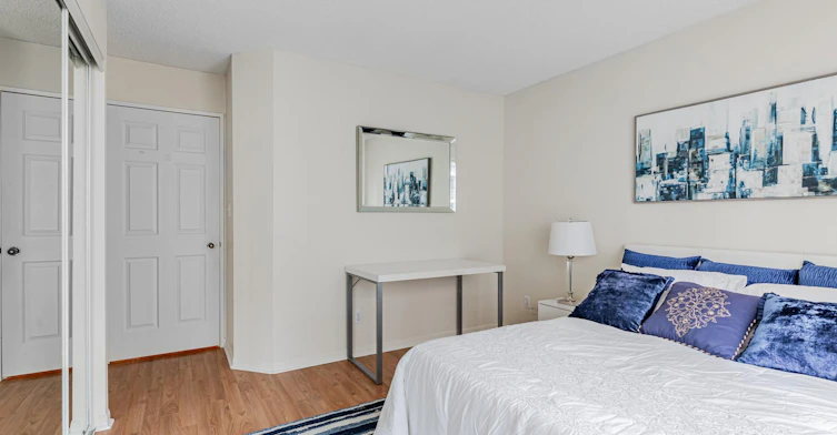 7 Carlton Street, Toronto, ON, M5B 2M3 - 16