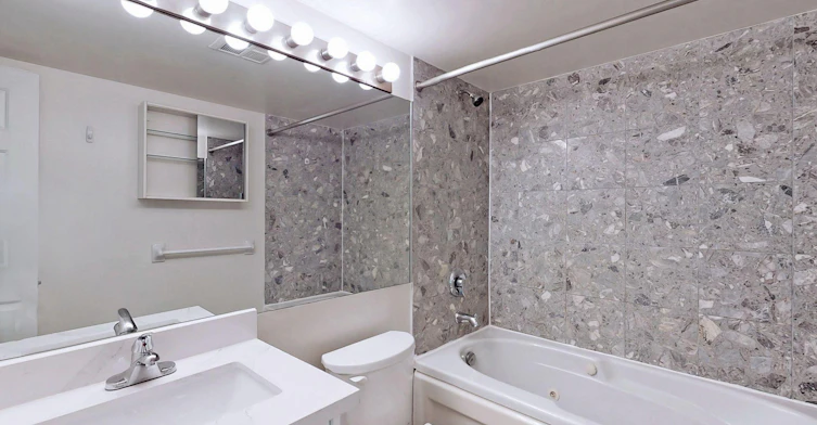 7 Carlton Street, Toronto, ON, M5B 2M3 - 17