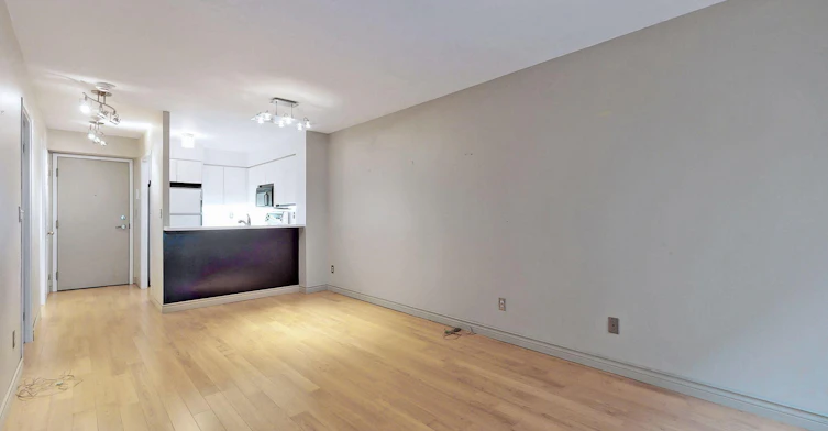 7 Carlton Street, Toronto, ON, M5B 2M3 - 15