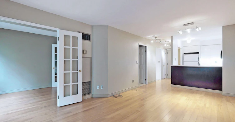 7 Carlton Street, Toronto, ON, M5B 2M3 - 14