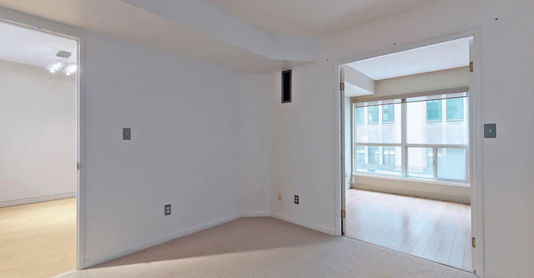 7 Carlton Street, Toronto, ON, M5B 2M3 - 26