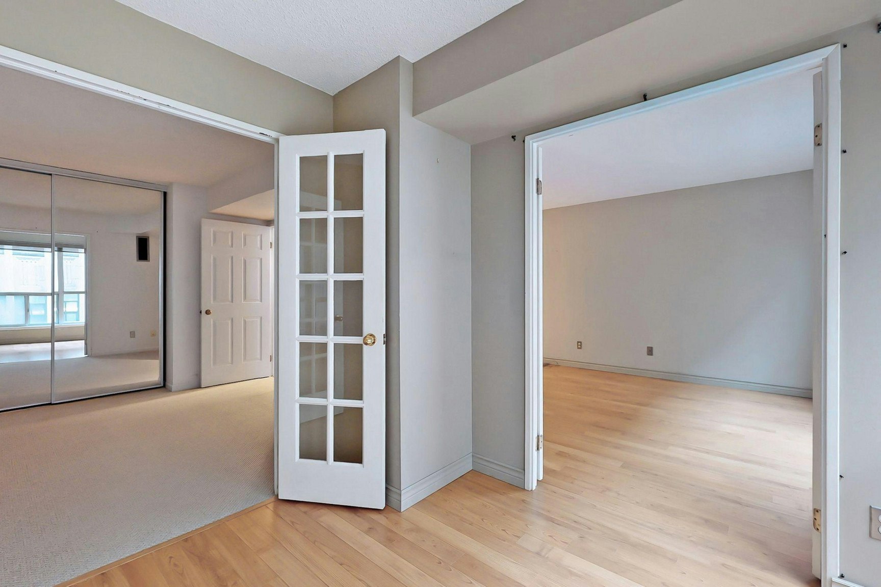 7 Carlton Street, Toronto, ON, M5B 2M3 - 23