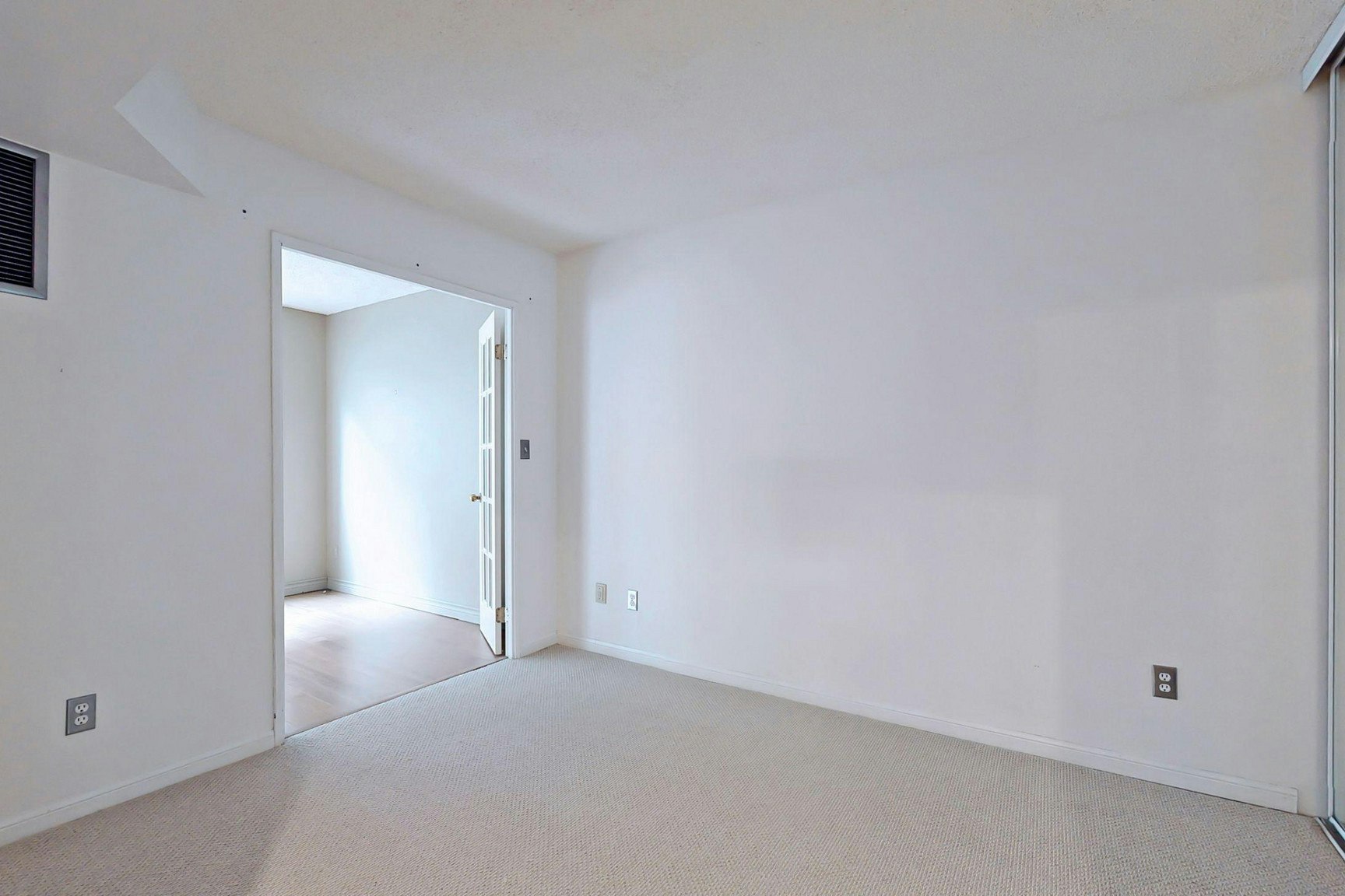 7 Carlton Street, Toronto, ON, M5B 2M3 - 27