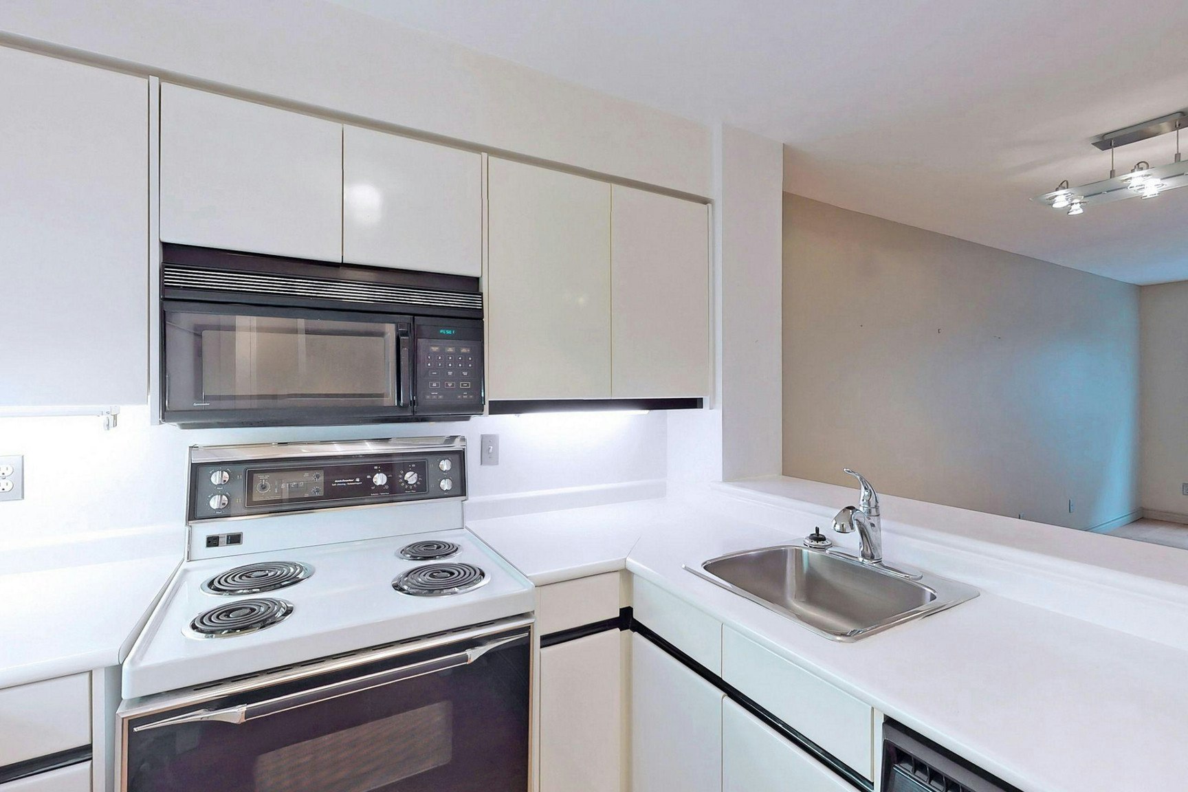 7 Carlton Street, Toronto, ON, M5B 2M3 - 18