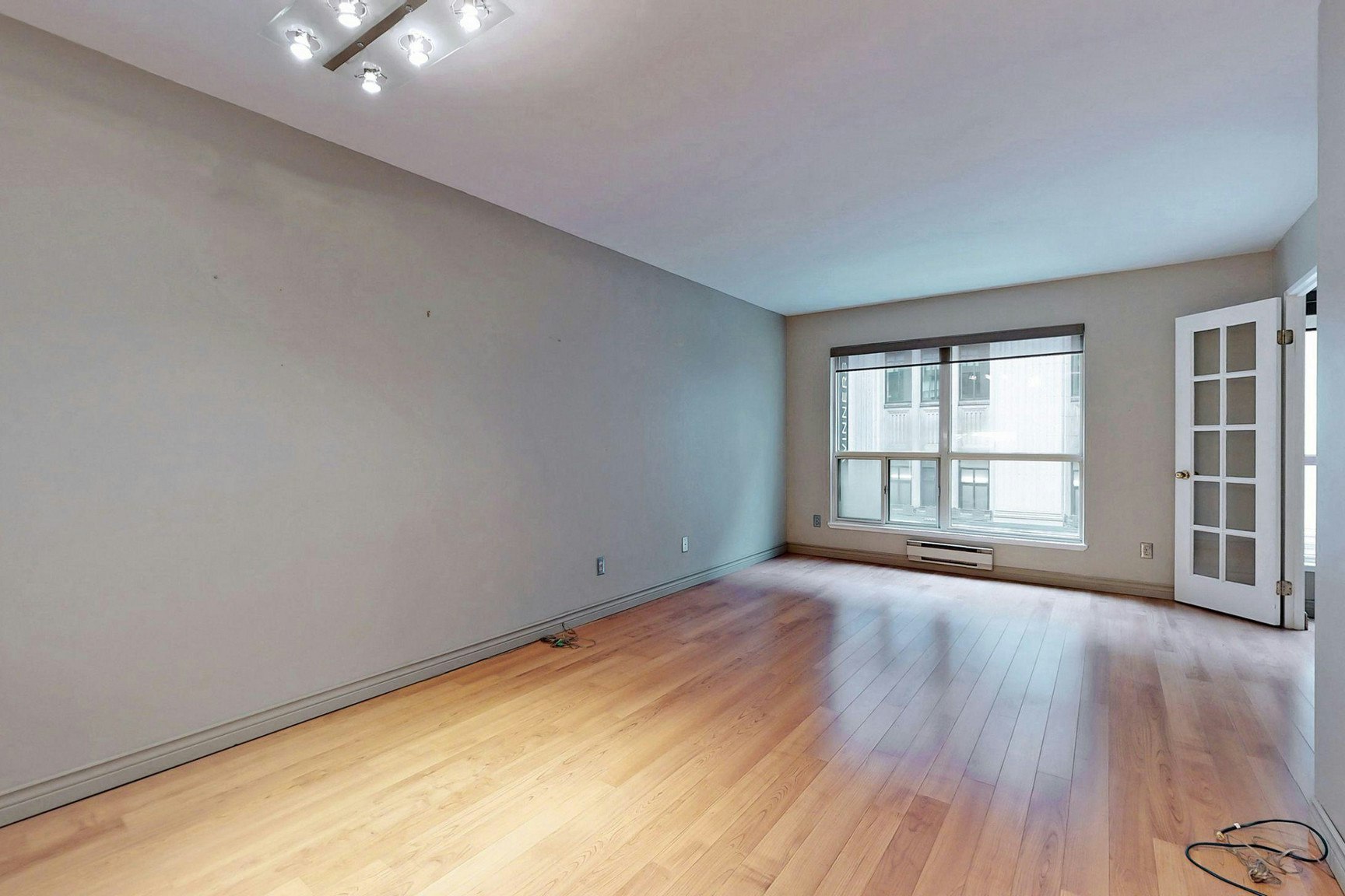 7 Carlton Street, Toronto, ON, M5B 2M3 - 9