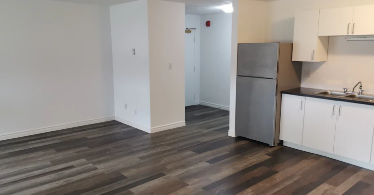 5 Smythe Street, St. Catharines, ON, L2P 2G8 - 6