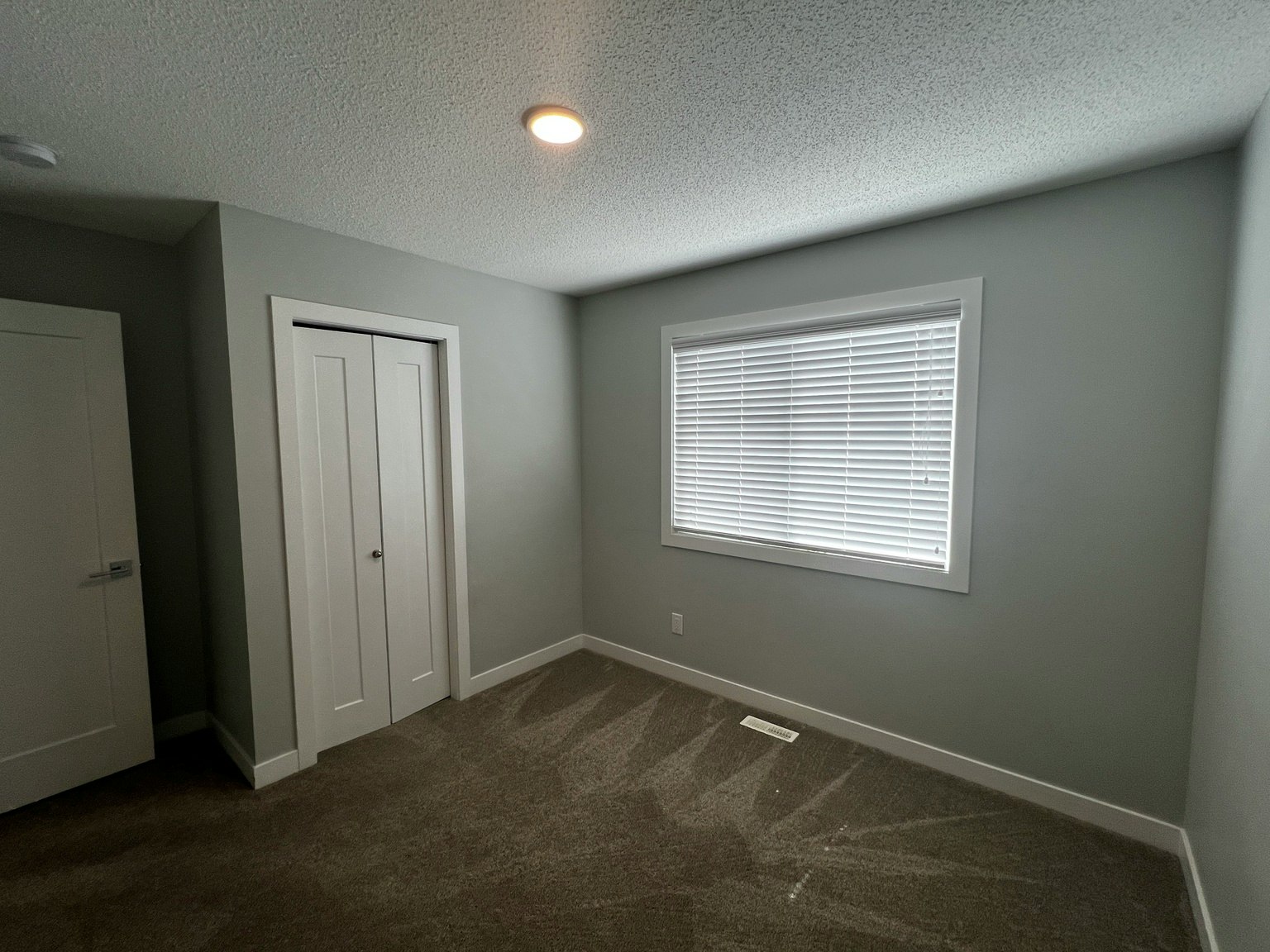6448 175 Avenue Nw, Edmonton, AB, T5Y 4A8 - 11