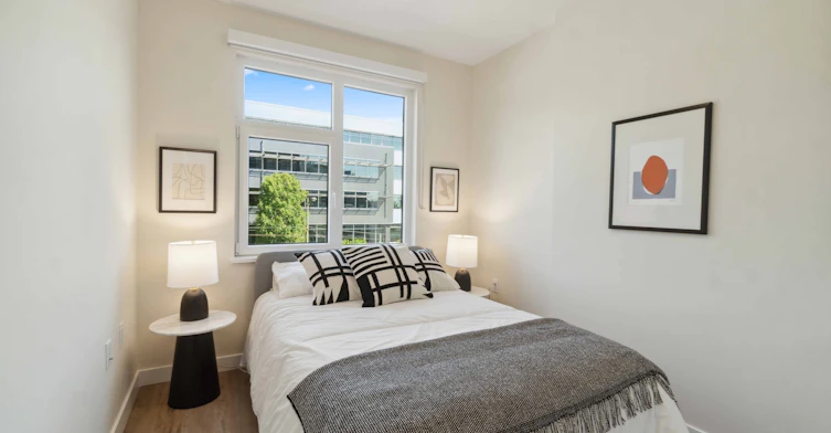 505-2895 East 10th Avenue, Vancouver, BC, V5M 0H7 - 4
