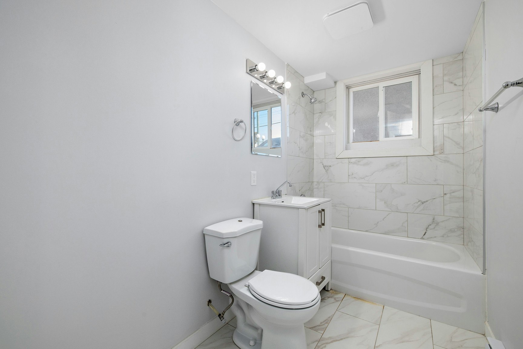 101-10207 107 Avenue, Edmonton, AB, T5H 0V6 - 26