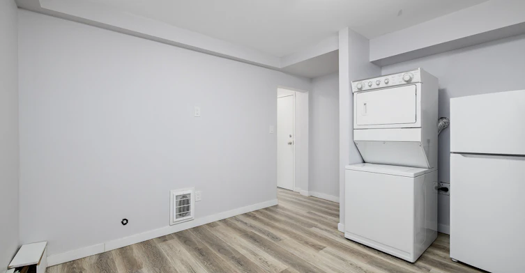 103-10207 107 Avenue, Edmonton, AB, T5H 0V6 - 14