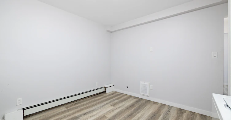 303-10207 107 Avenue, Edmonton, AB, T5H 0V6 - 28