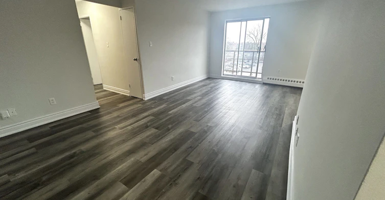 107-1 Bernick Drive, Barrie, ON, L4M 5K1 - 4