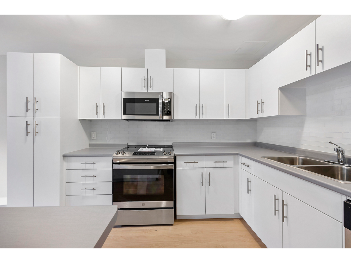 0104-396 Queens Avenue, London, ON, N6B 1X8 - 4