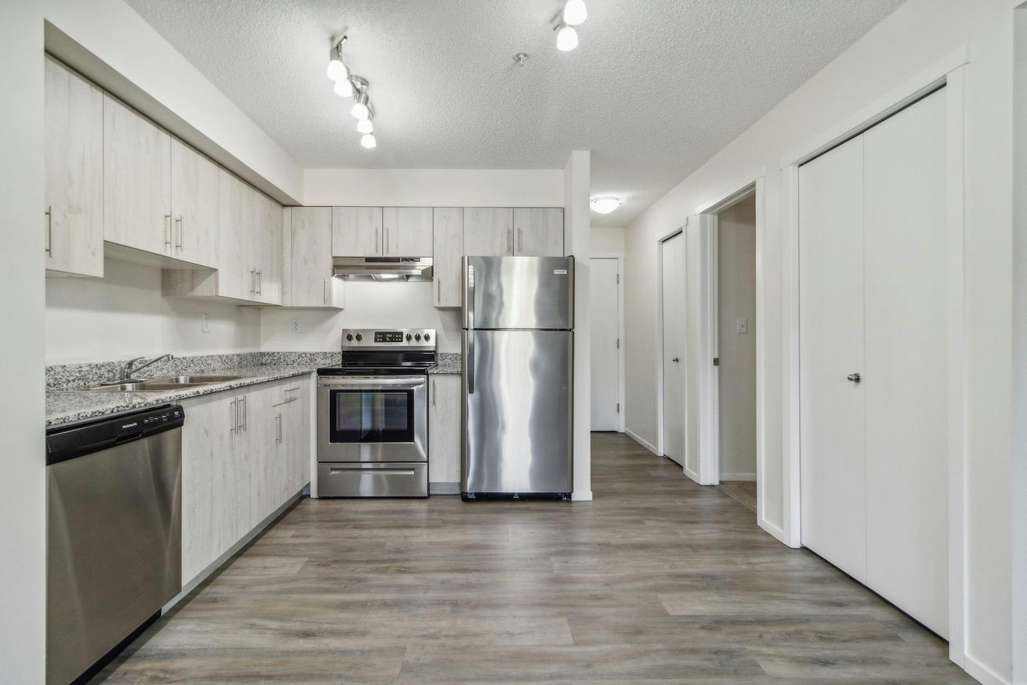 1112-2701 Maple Way Northwest, Edmonton, AB, T6T 0Z9 - 2