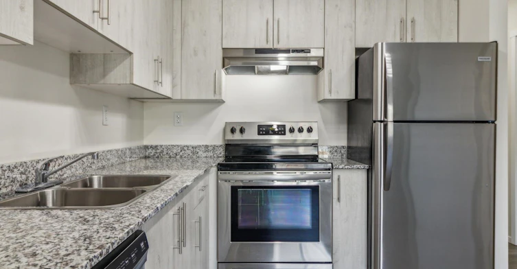 1112-2701 Maple Way Northwest, Edmonton, AB, T6T 0Z9 - 3