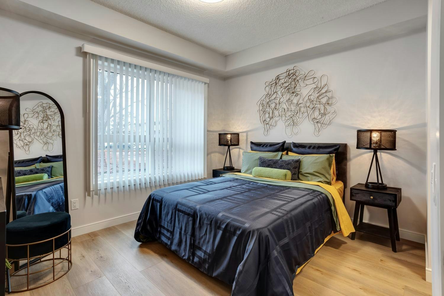 102-10231 120 Street NW, Edmonton, AB, T5K 2A4 - 6