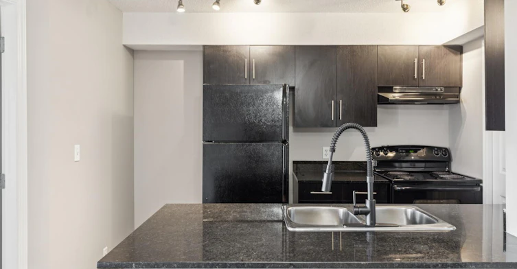 11804 22 Avenue, Edmonton, AB, T6W 2A2 - 22