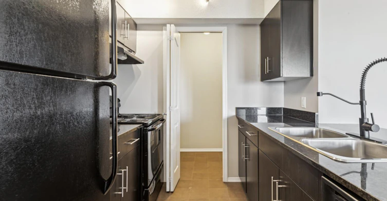 11804 22 Avenue, Edmonton, AB, T6W 2A2 - 24