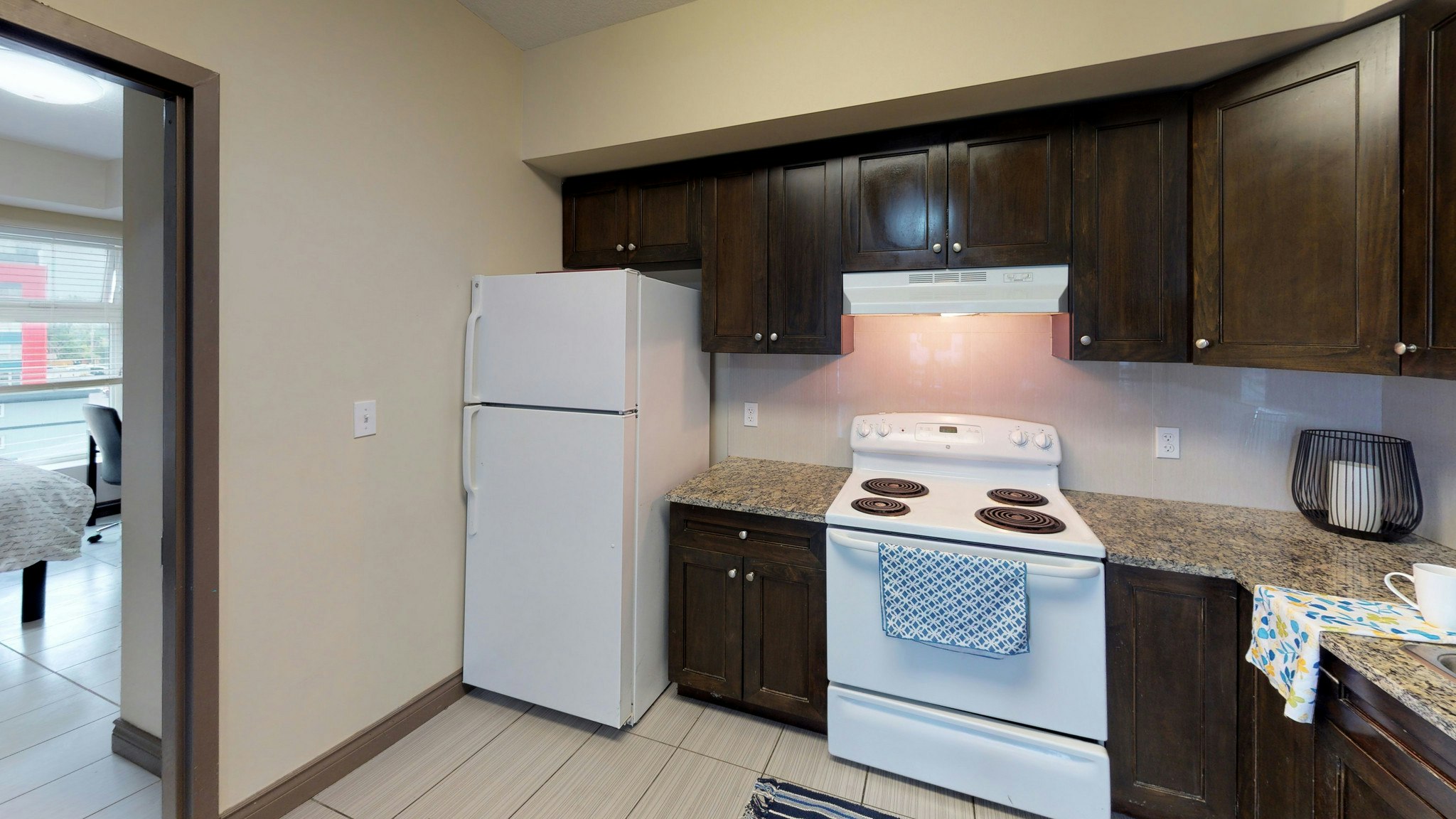 1006R2-208 Sunview Street, Waterloo, ON, N2L 3V6 - 5