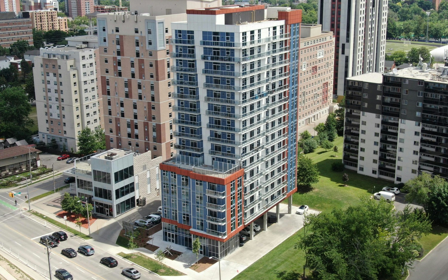 606-131 University Avenue W, Waterloo, ON, N2L 0J9