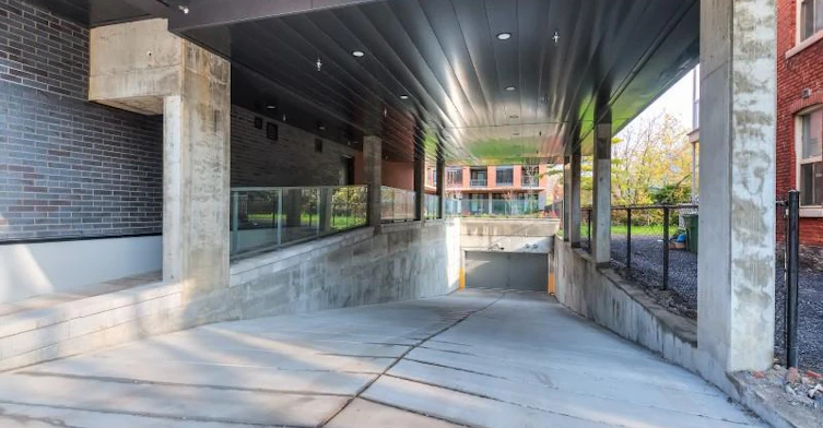 2350 Saint Patrick, Montréal, QC, H3K 0C5 - 40