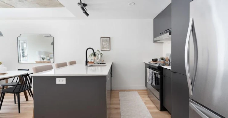 222-2350 Saint Patrick, Montréal, QC, H3K 0C5 - 3
