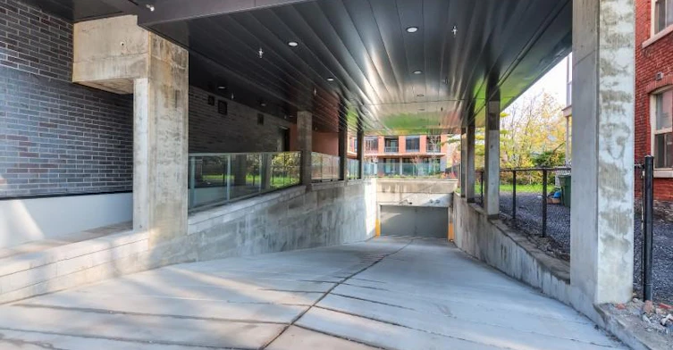 2350 Saint Patrick, Montréal, QC, H3K 0C5 - 40