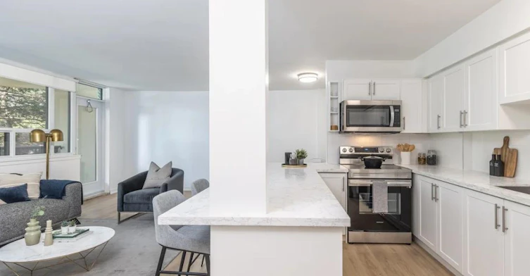 FEED-240 Markland Drive, Toronto, ON, M9C 1R3 - 5