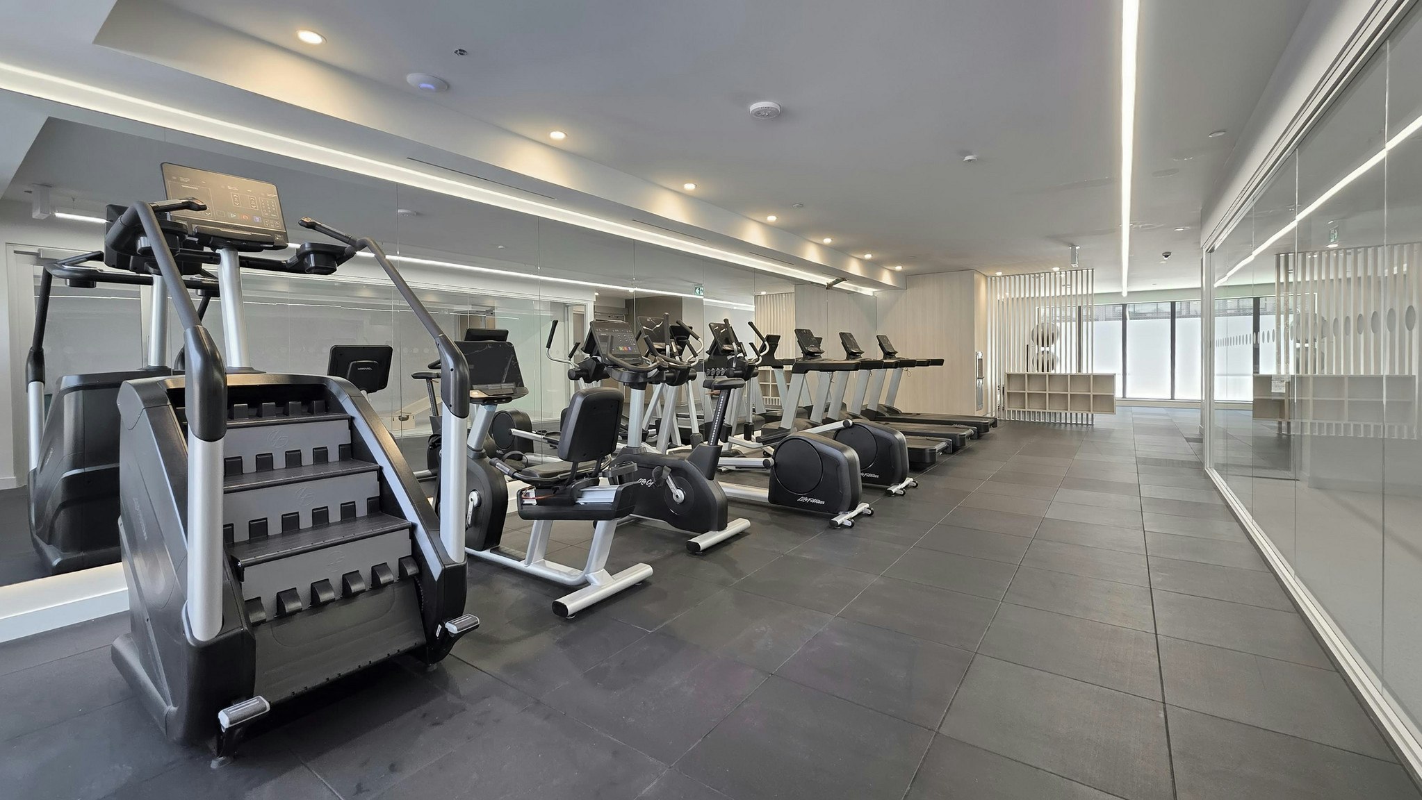 FEED-240 Markland Drive, Toronto, ON, M9C 1R3 - 13