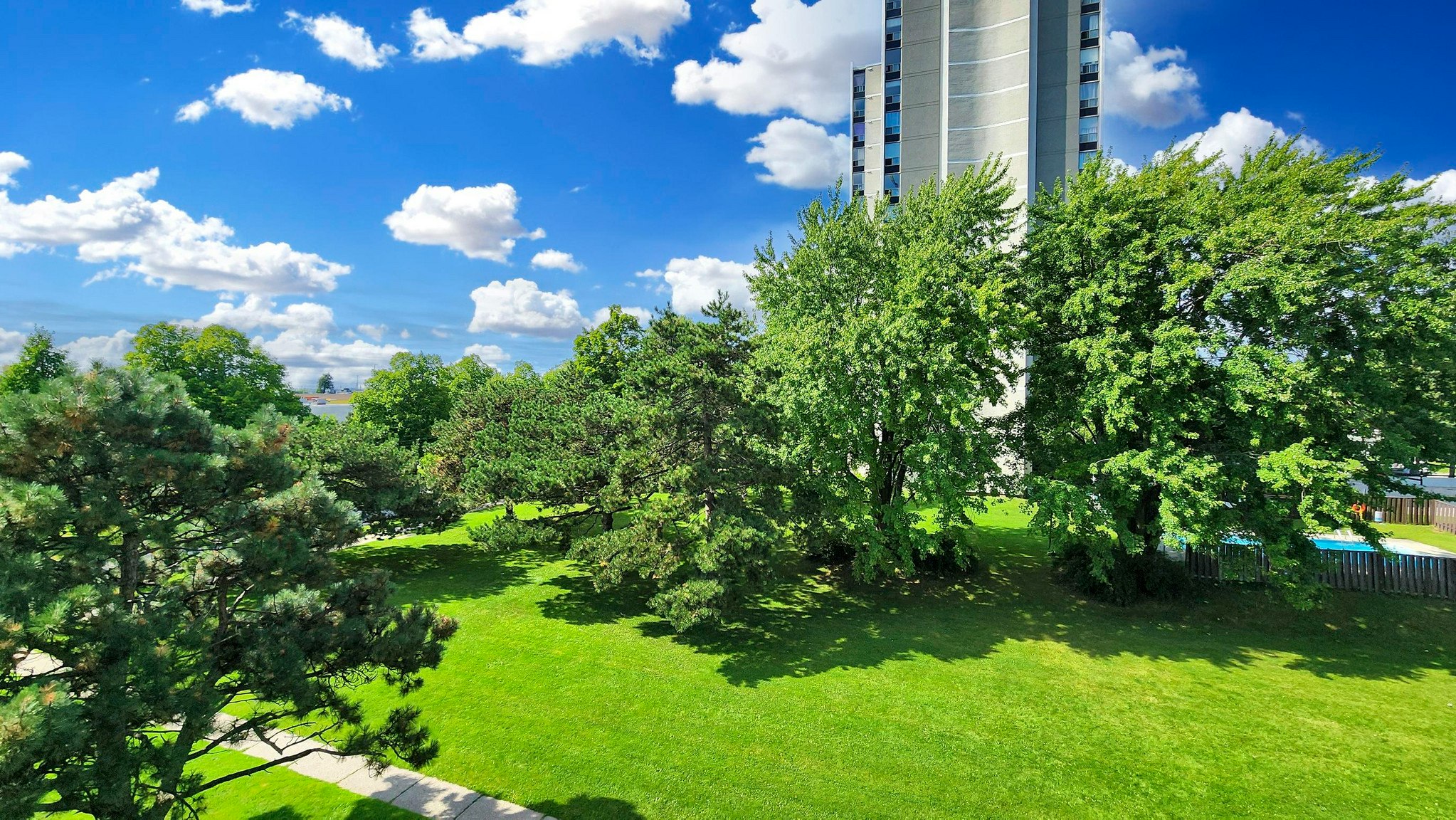 1102-60 Exeter Road, Ajax, ON, L1S 2K2 - 18
