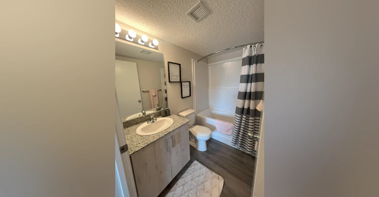 1-105-3170 Cameron Heights Way NW, Edmonton, AB, T6M 1N5 - 2