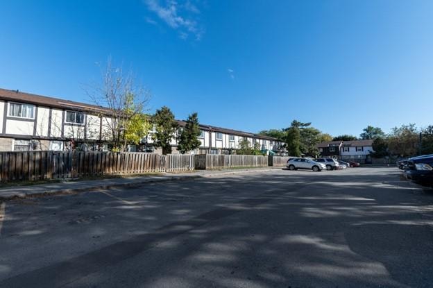 0065-100 Rideau Street, Oshawa, ON, L1J 6P5 - 16