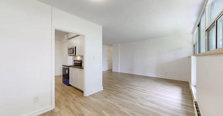 0408-124 Park Road North, Oshawa, ON, L1J 4L4 - 4
