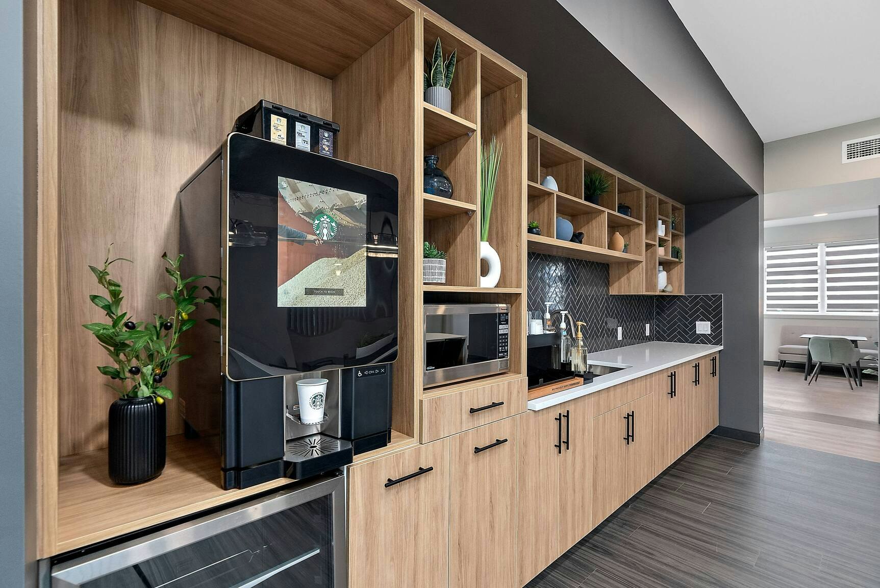 167-214-171 Albany Drive NW, Edmonton, AB, T6V 0N5 - 11