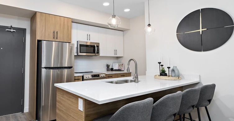 167-214-171 Albany Drive NW, Edmonton, AB, T6V 0N5 - 2