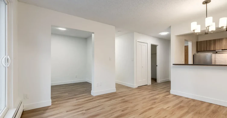 205-2404 16a Street SW, Calgary, AB, T2T 4K5 - 32