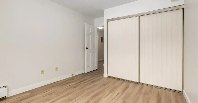 205-2404 16a Street SW, Calgary, AB, T2T 4K5 - 9