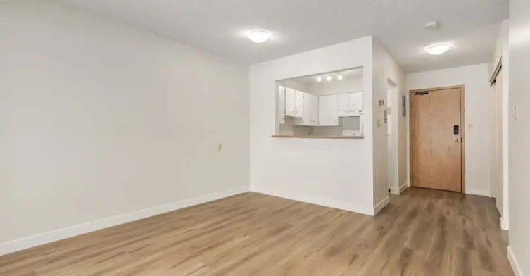 302-2404 16a Street SW, Calgary, AB, T2T 4K5 - 5