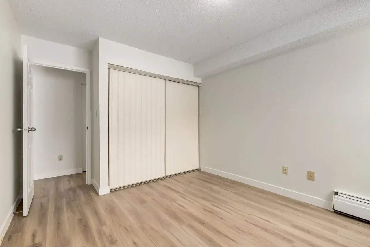 302-2404 16a Street SW, Calgary, AB, T2T 4K5 - 7