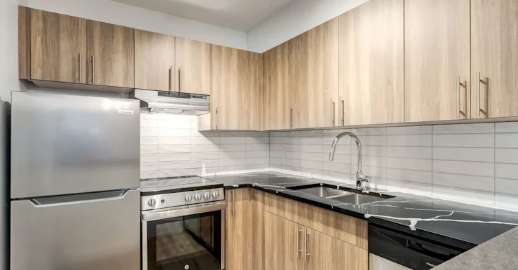 302-2404 16a Street SW, Calgary, AB, T2T 4K5 - 31