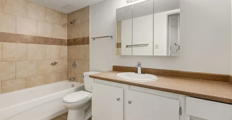 302-2404 16a Street SW, Calgary, AB, T2T 4K5 - 13