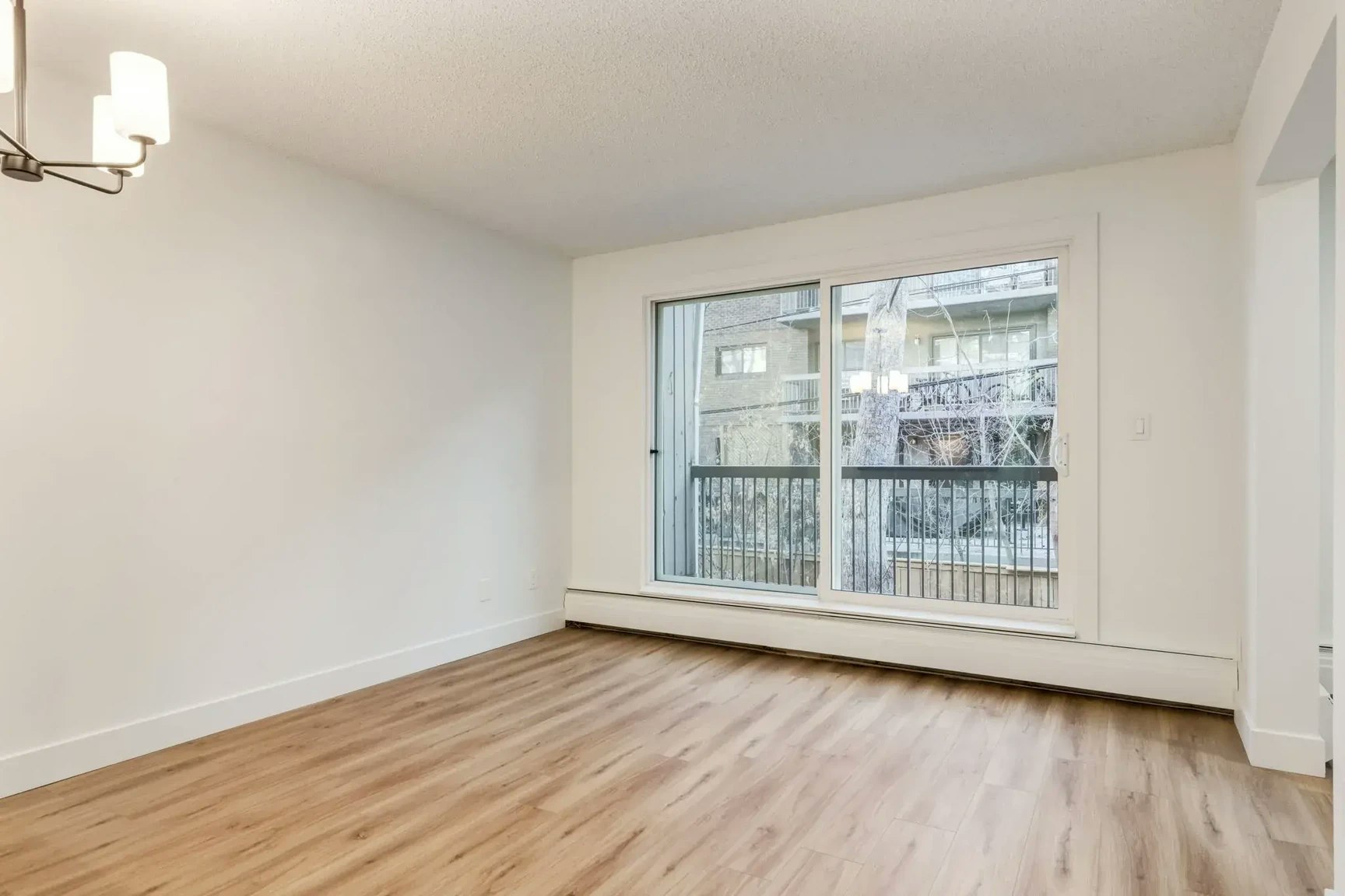 302-2404 16a Street SW, Calgary, AB, T2T 4K5 - 33