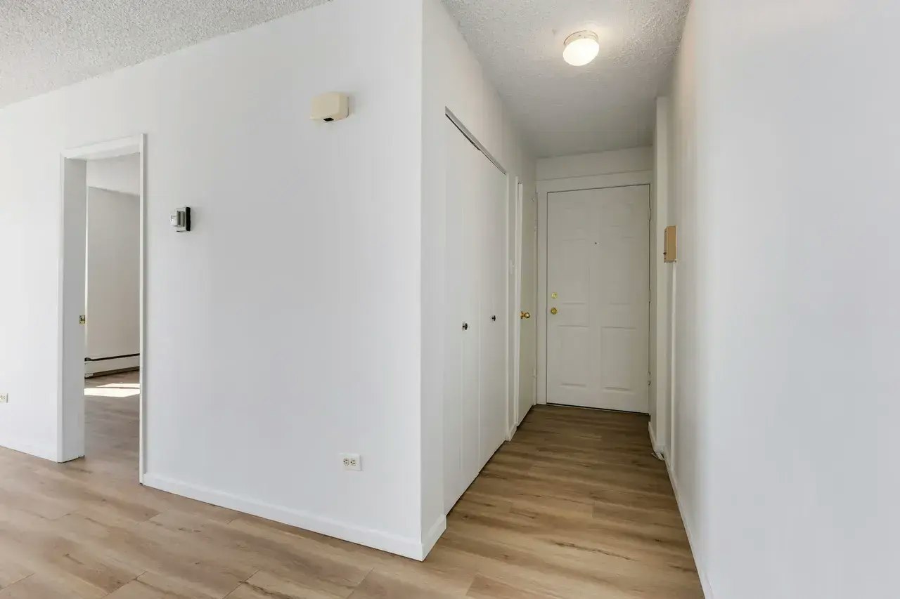 201-606 23 Avenue SW, Calgary, AB, T2S 0J7 - 12