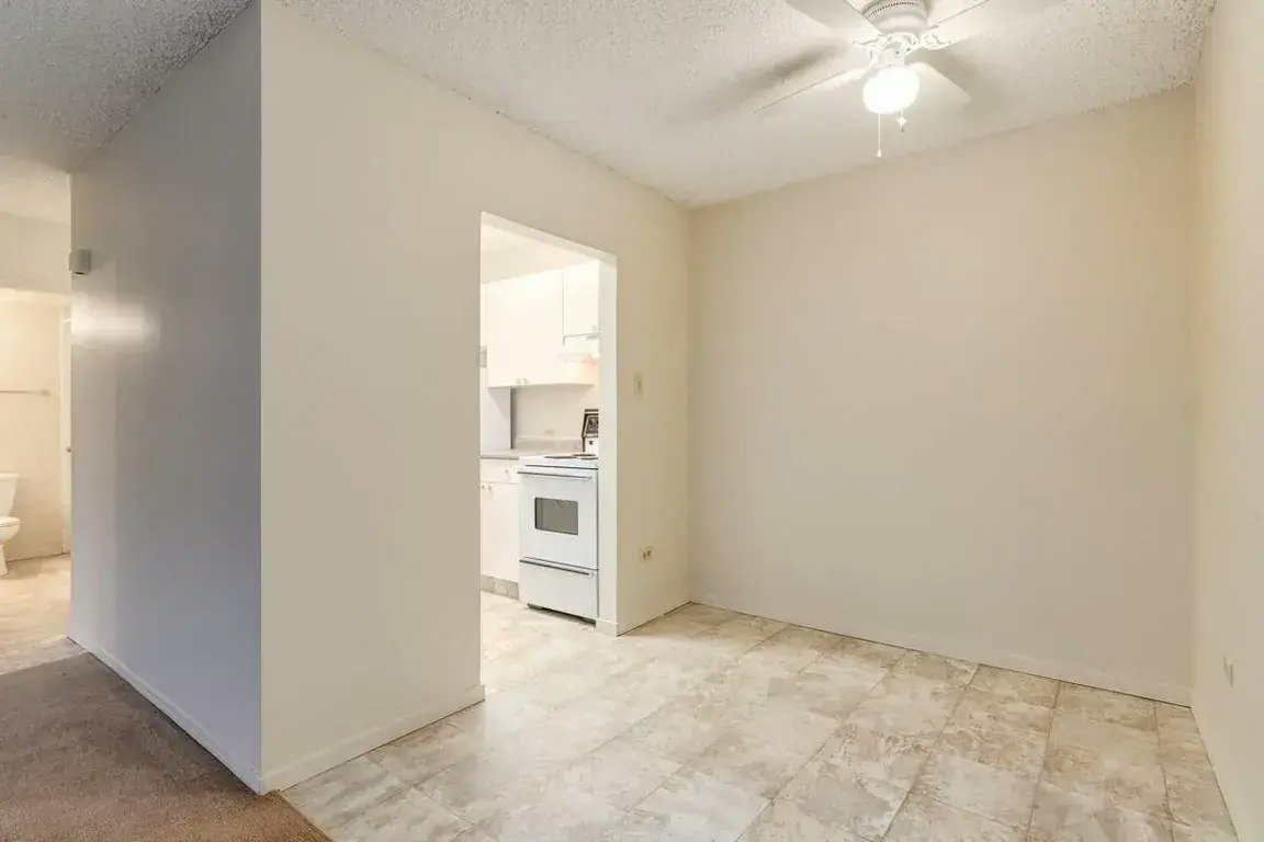 201-606 23 Avenue SW, Calgary, AB, T2S 0J7 - 28