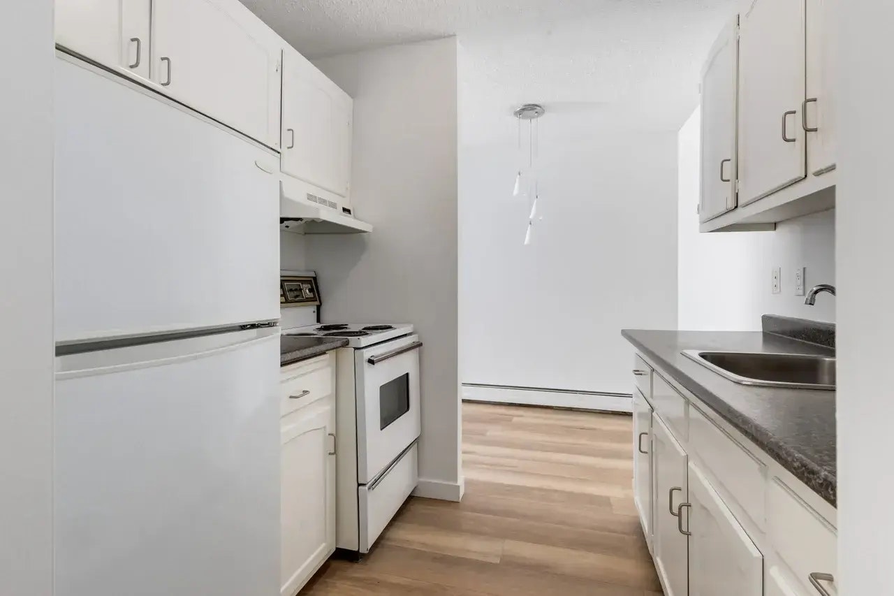 401-510 21 Avenue SW, Calgary, AB, T2S 0H1 - 2