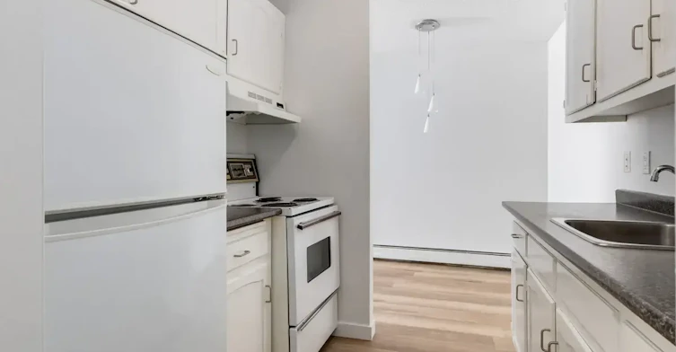 401-510 21 Avenue SW, Calgary, AB, T2S 0H1 - 2