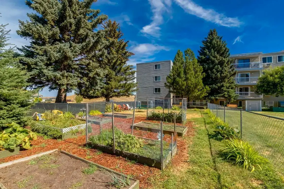 010-64-66 Corbitt Way SE, Medicine Hat, AB, T1B 1V3 - 27