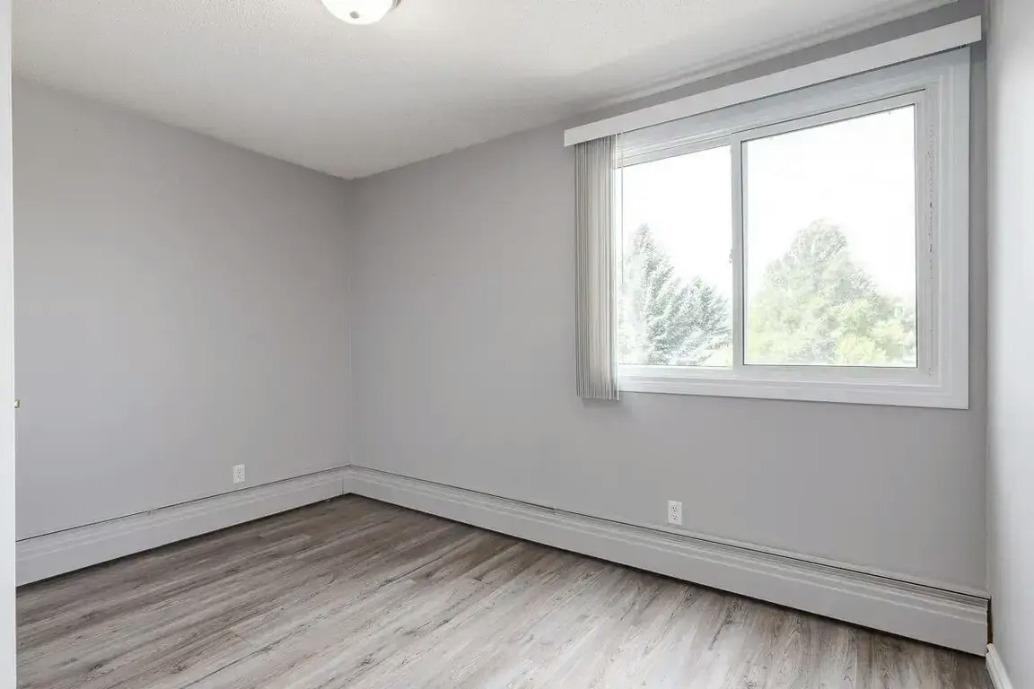 010-64-66 Corbitt Way SE, Medicine Hat, AB, T1B 1V3 - 15